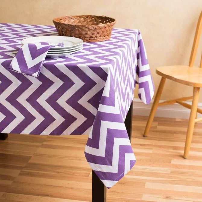 58 X 70 in. Rectangular Chevron Cotton Tablecloth (5 Colors) - Image 3