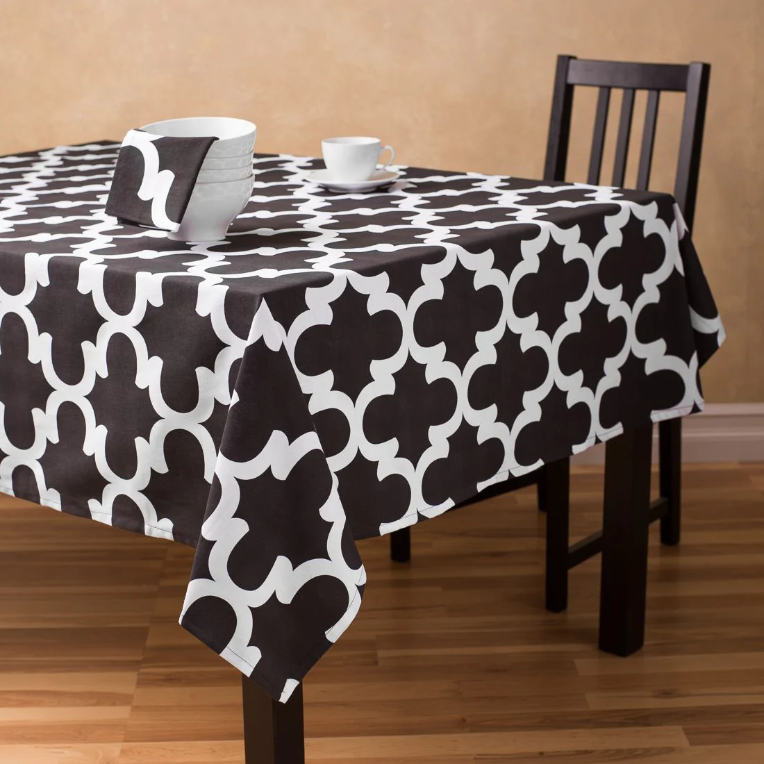 60 X 126 in. Rectangular Trellis Cotton Tablecloth (7 colors) - Image 6