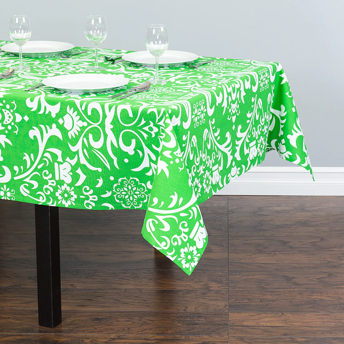 60 X 126 in. Rectangular Vintage Royalty Cotton Tablecloth (3 Colors) - Image 3