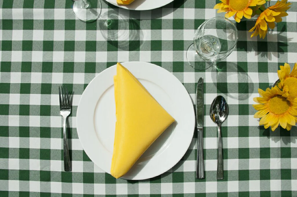 60 X 126 in. Rectangular Tablecloth Checkered (4 Colors) - Image 12