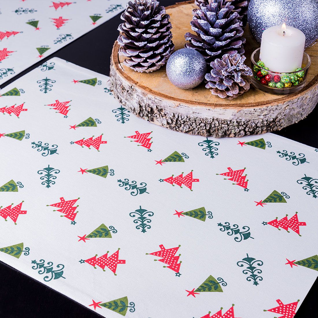 13 X 19 in. Christmas Holiday Cotton Placemats 4/pack (7 Patterns) Christmas Snowflake Jazzy Asterisks - Image 3
